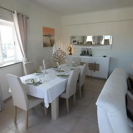 Views Of Apartamento *